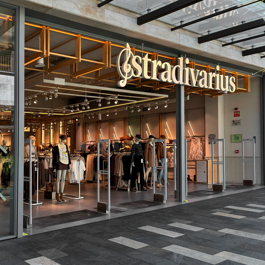 STRADIVARIUS